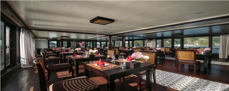 Chương trình 2 ngày 1 đêm trên du thuyền Phoenix